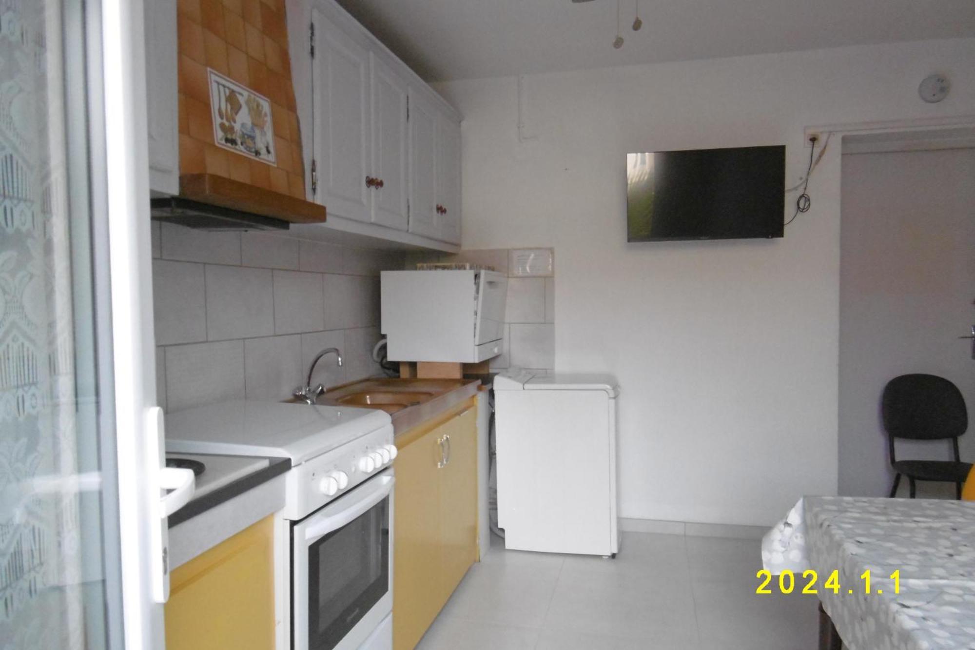 Rez De Chaussee Studio Climatise Dans Villa Aigues-Mortes Buitenkant foto